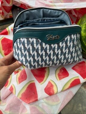 BOYATU ~ Teal Patterned Women's Cosmetic Bag 3 piece/ Travel Toiletry NWOT